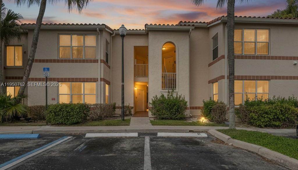 3340 Pinewalk Dr N - Photo 1