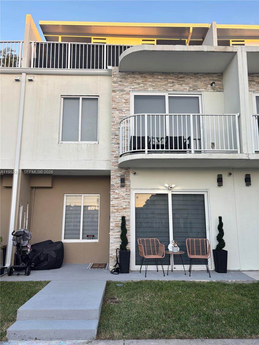 25912 139th Ct - Photo 1