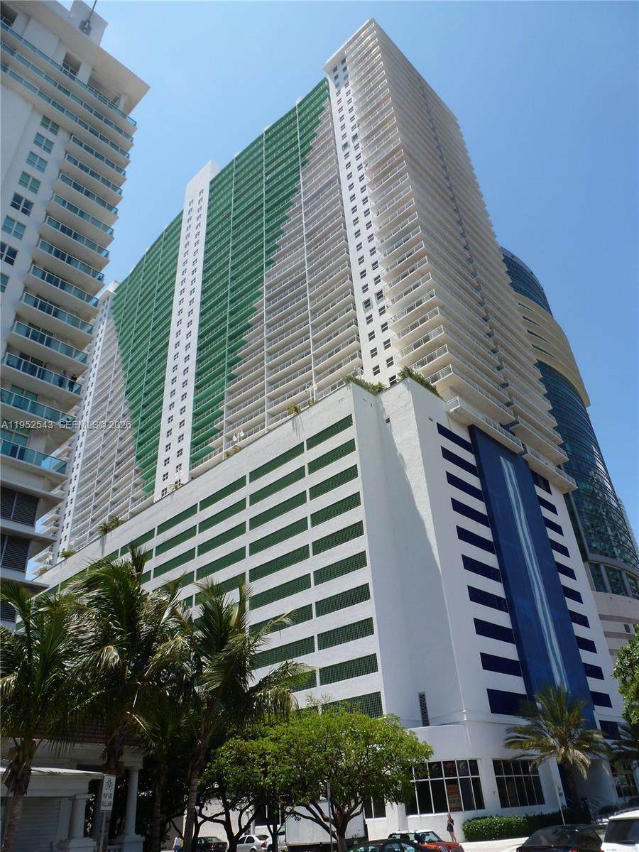 1200 Brickell Bay Dr - Photo 1