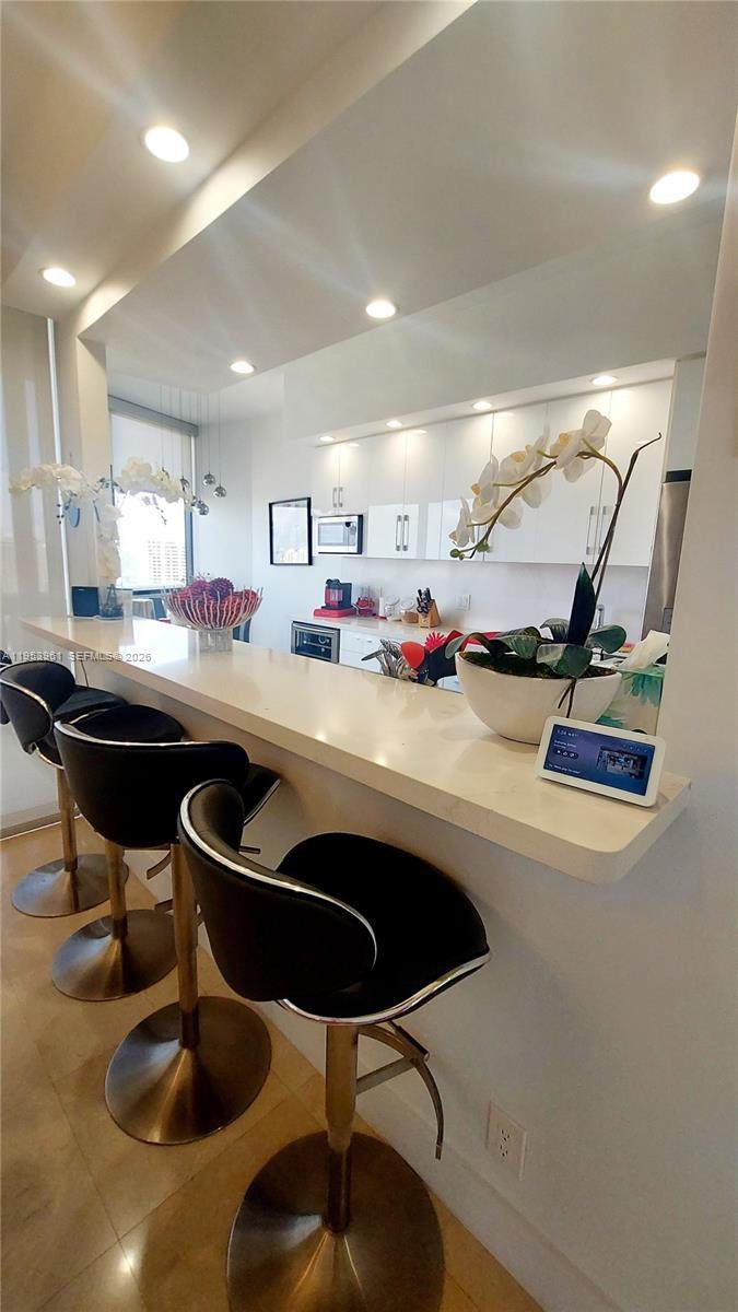 1000 Island Blvd - Photo 1