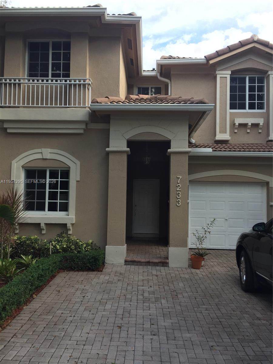 https://bt-photos.global.ssl.fastly.net/miami/orig_boomver_1_A11954295-2.jpg