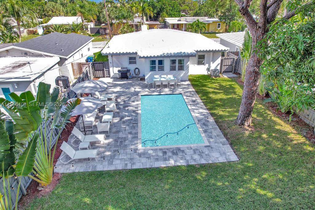 1315 16th Ave - Photo 1