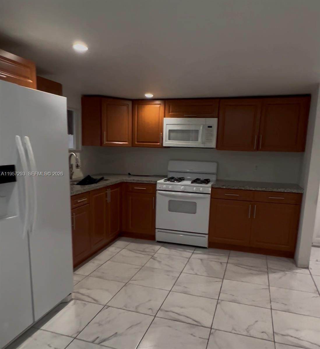 3121 45th St - Photo 1