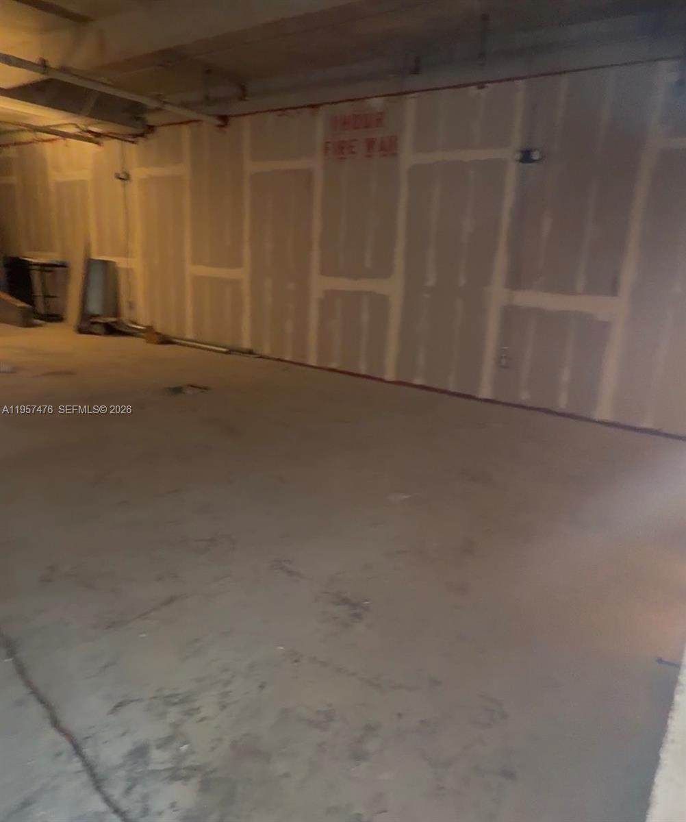 600 Crandon Blvd - Photo 1