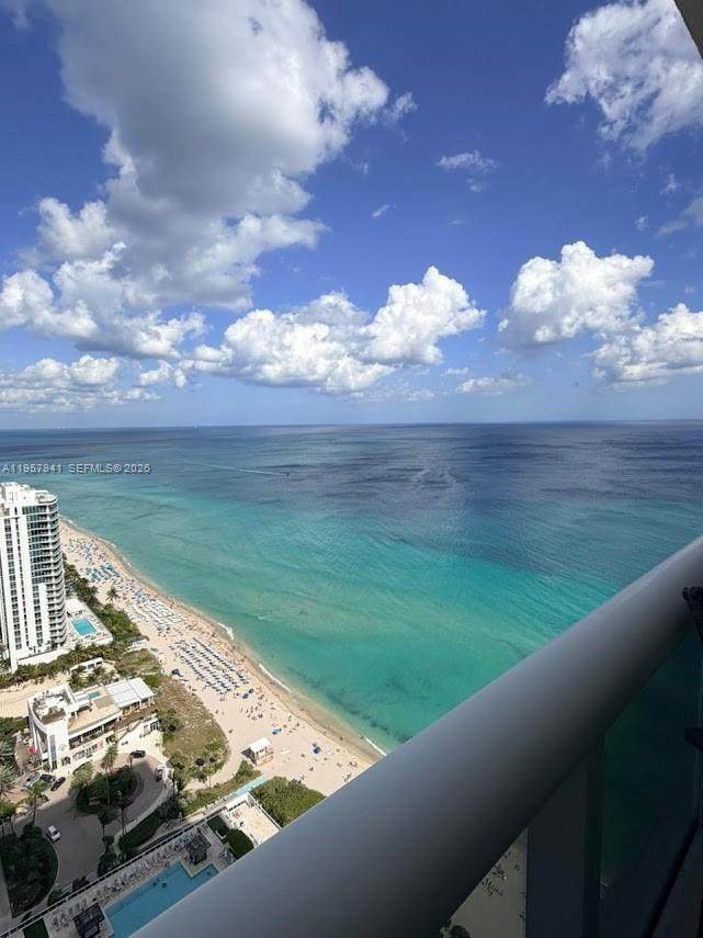 1830 Ocean Dr - Photo 1