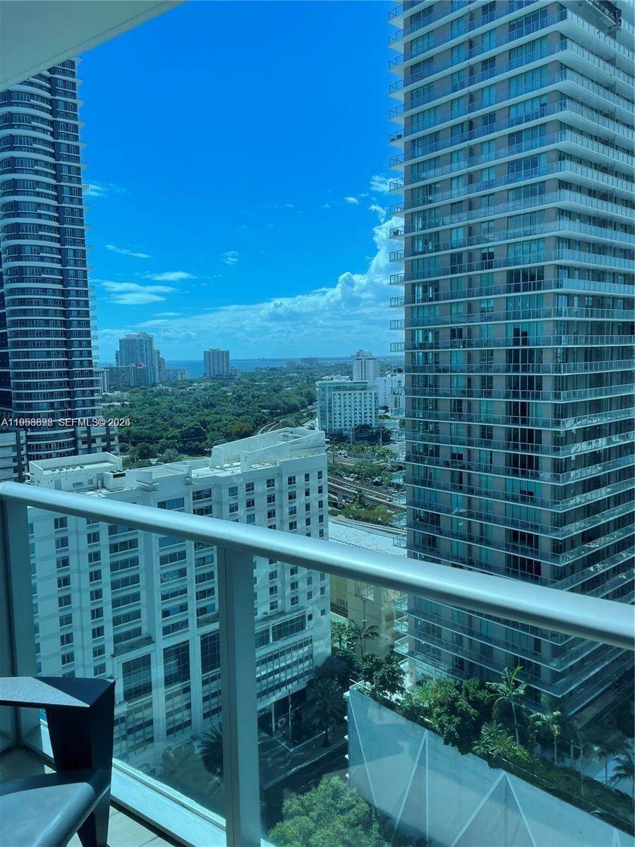 https://bt-photos.global.ssl.fastly.net/miami/orig_boomver_1_A11958898-2.jpg