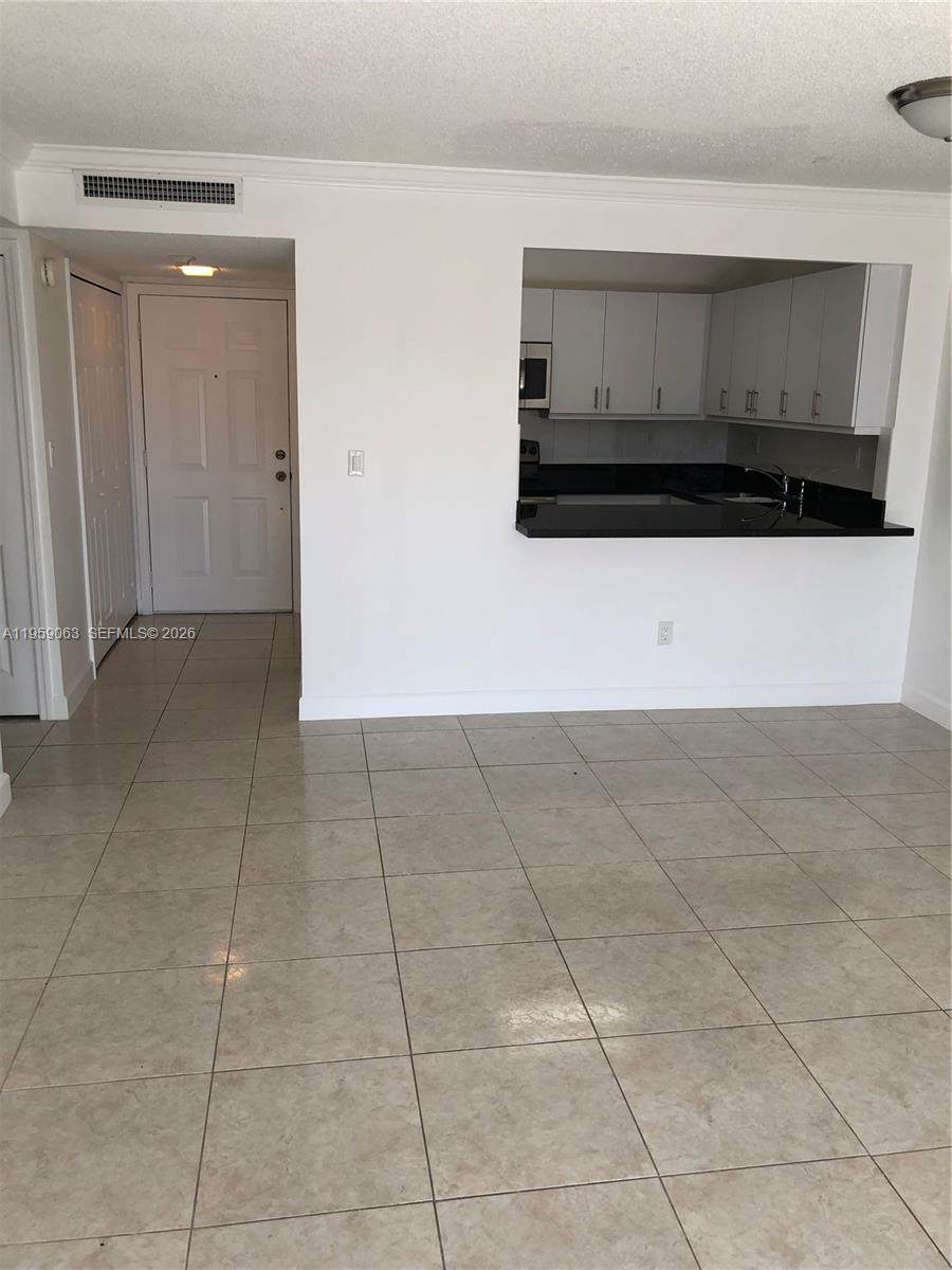 9301 92nd Ave - Photo 1