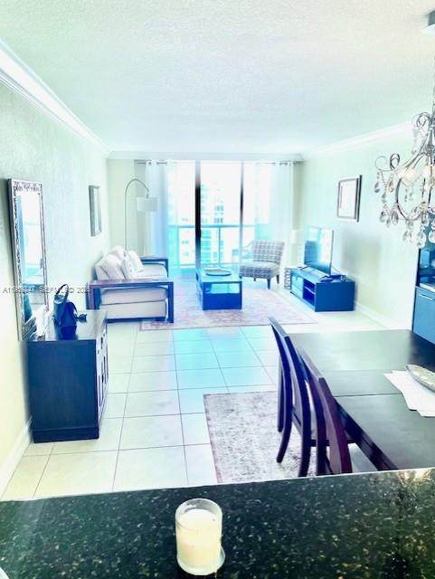 https://bt-photos.global.ssl.fastly.net/miami/orig_boomver_1_A11959247-2.jpg
