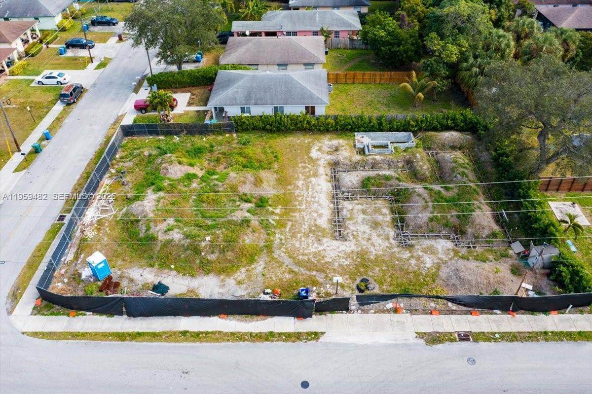 3210 3rd Ave - Photo 1