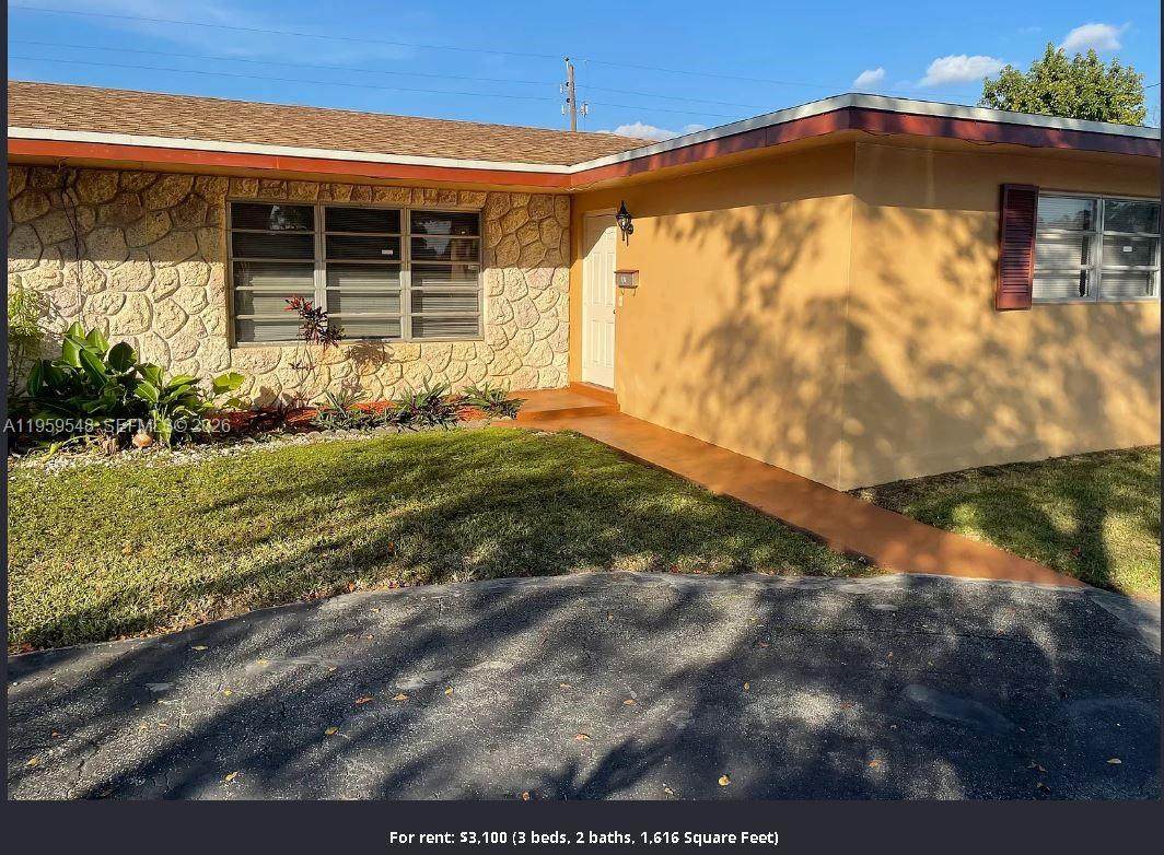 7061 15th St - Photo 1