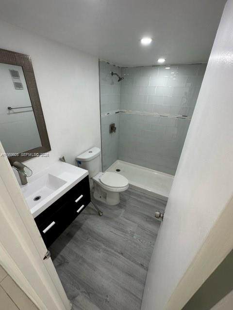 https://bt-photos.global.ssl.fastly.net/miami/orig_boomver_1_A11959926-2.jpg
