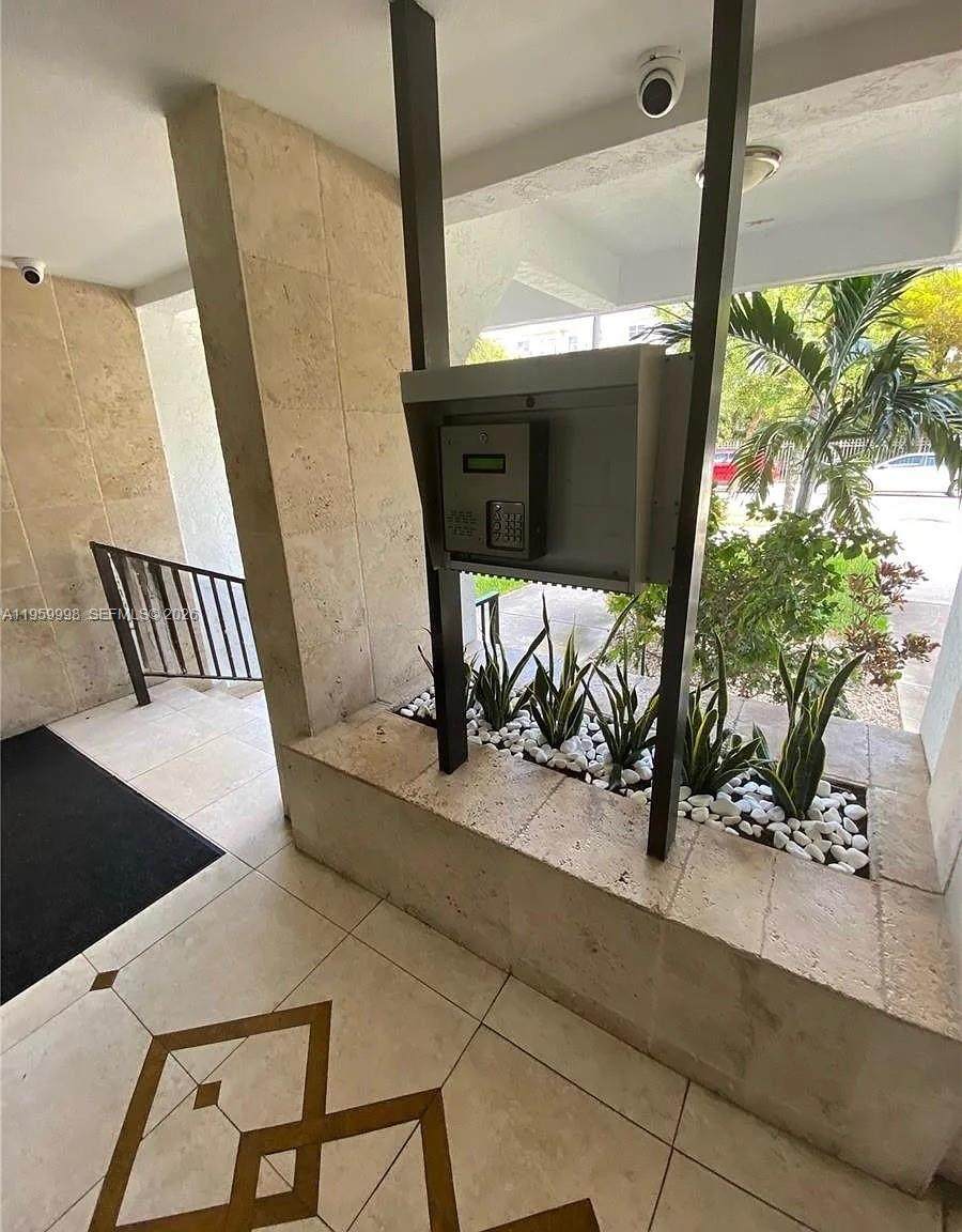 https://bt-photos.global.ssl.fastly.net/miami/orig_boomver_1_A11959998-2.jpg