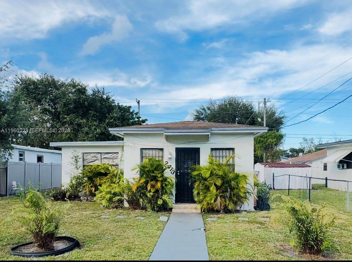 2413 66th St - Photo 1