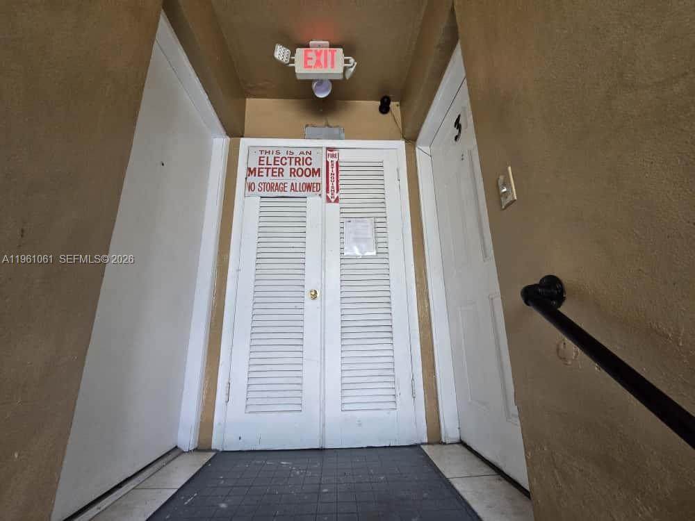 https://bt-photos.global.ssl.fastly.net/miami/orig_boomver_1_A11961061-2.jpg
