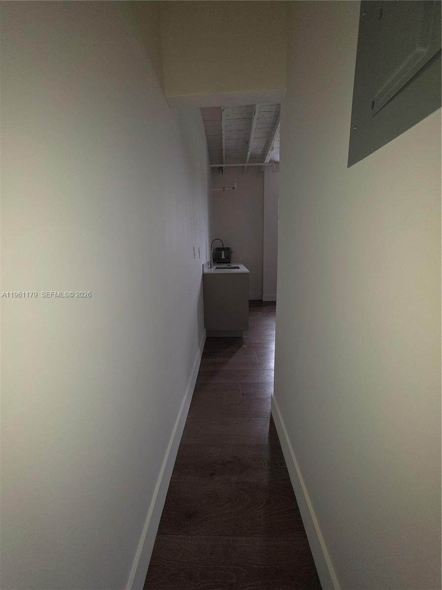 https://bt-photos.global.ssl.fastly.net/miami/1280_boomver_2_A11961179-2.jpg
