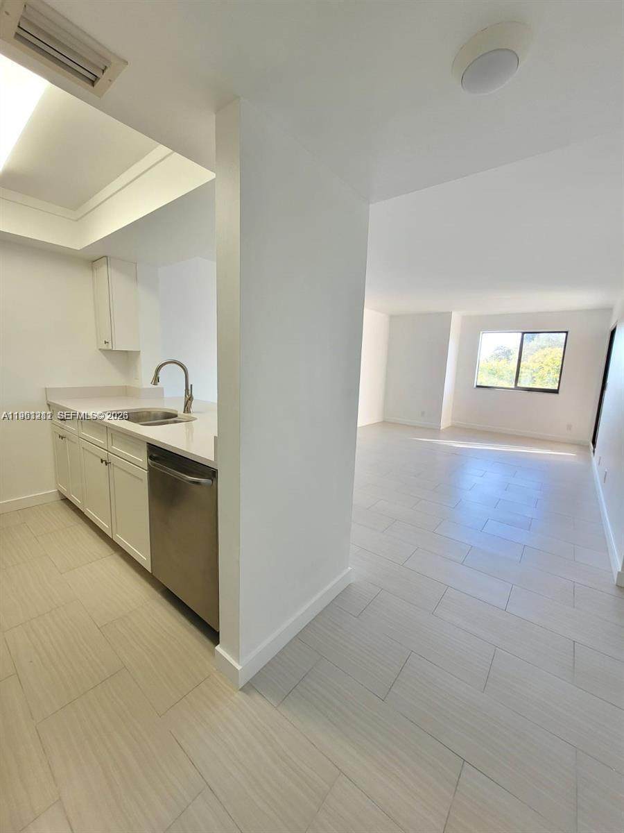 https://bt-photos.global.ssl.fastly.net/miami/1280_boomver_1_A11961211-2.jpg