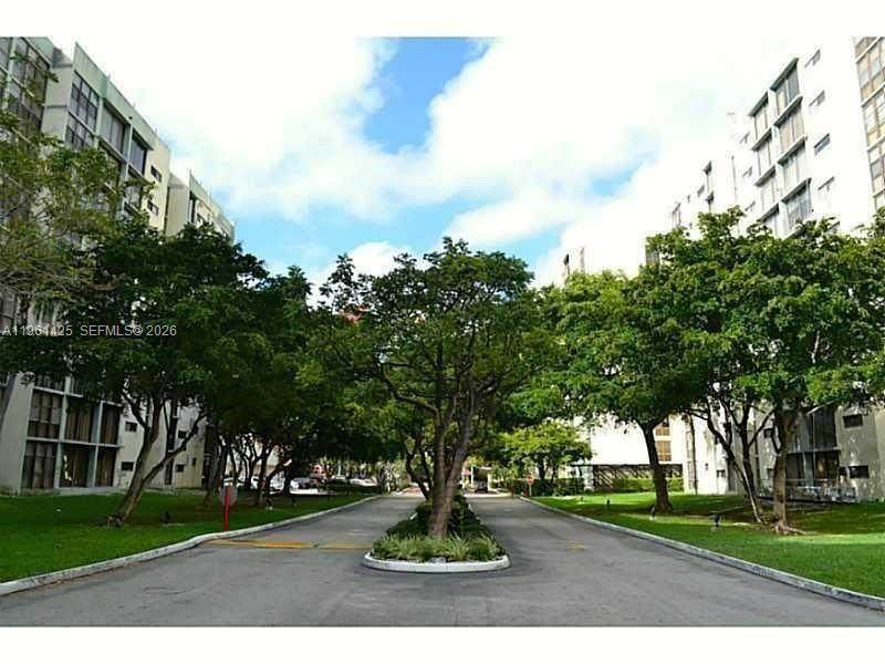 https://bt-photos.global.ssl.fastly.net/miami/orig_boomver_1_A11961425-2.jpg