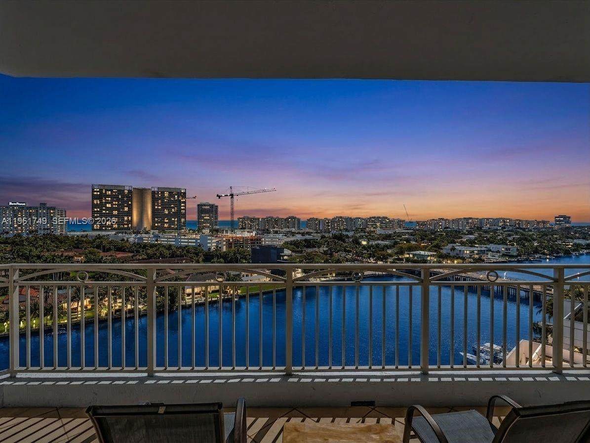 9751 Bay Harbor Dr - Photo 1