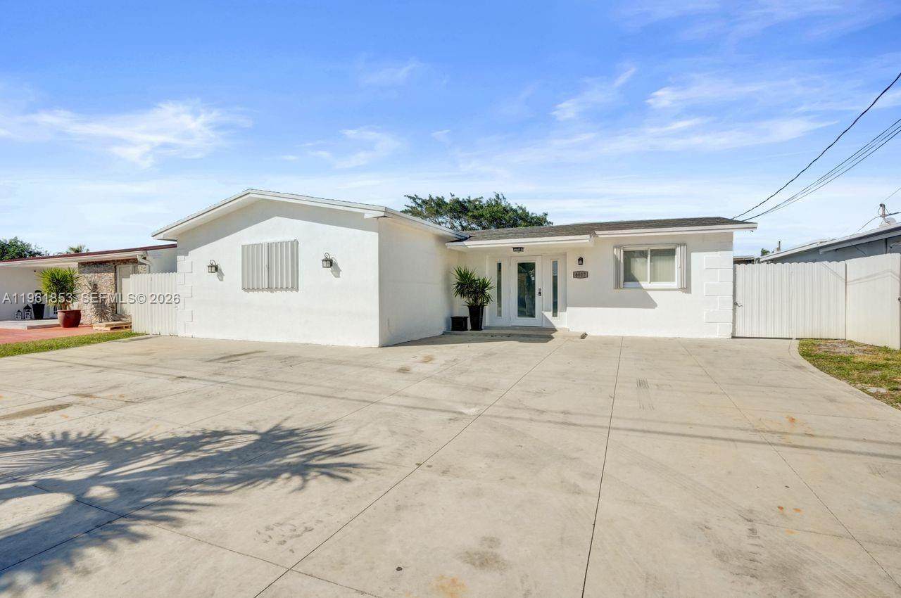 6617 Dahlia Dr - Photo 1