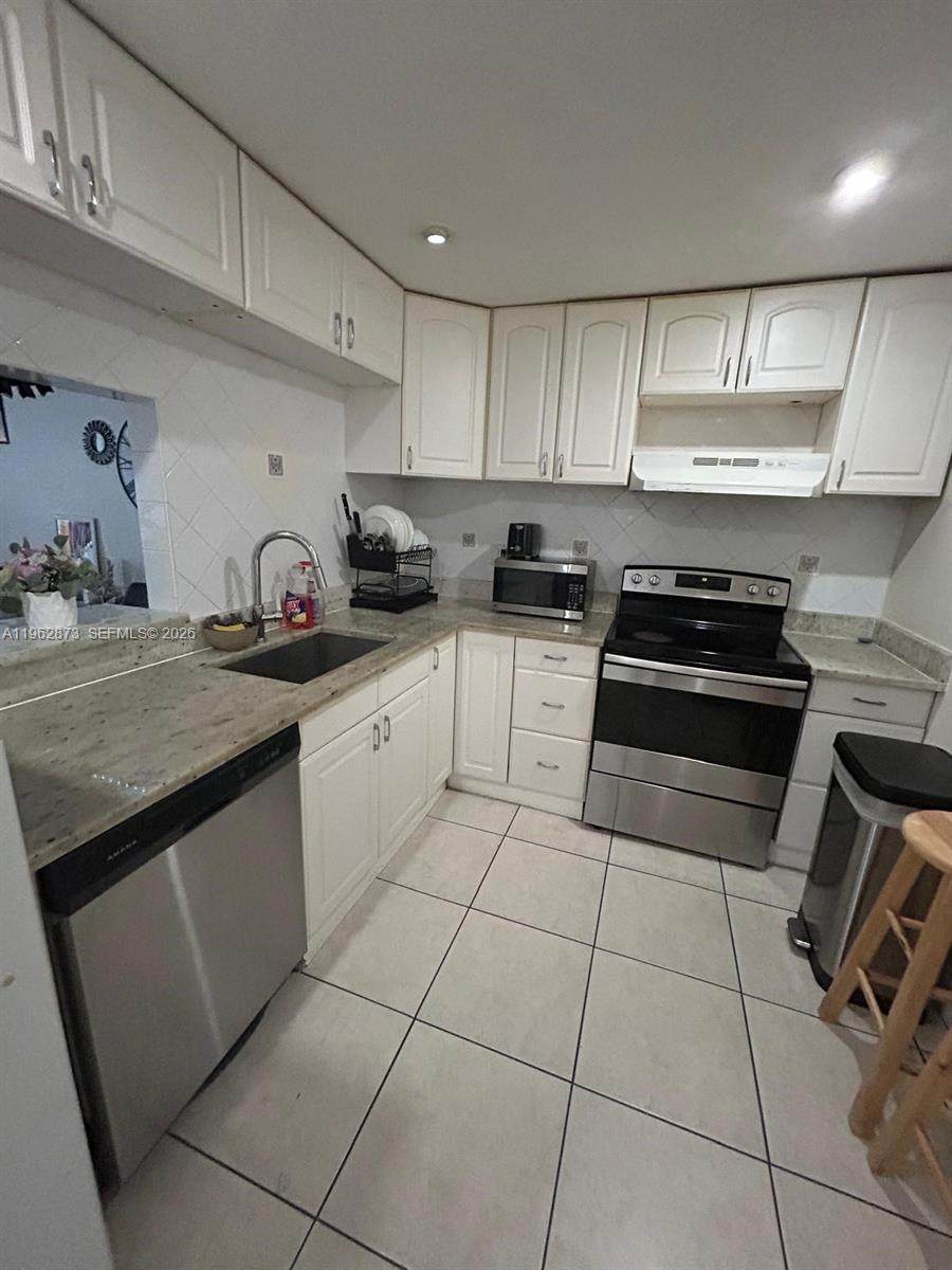 4314 9th Ave - Photo 1