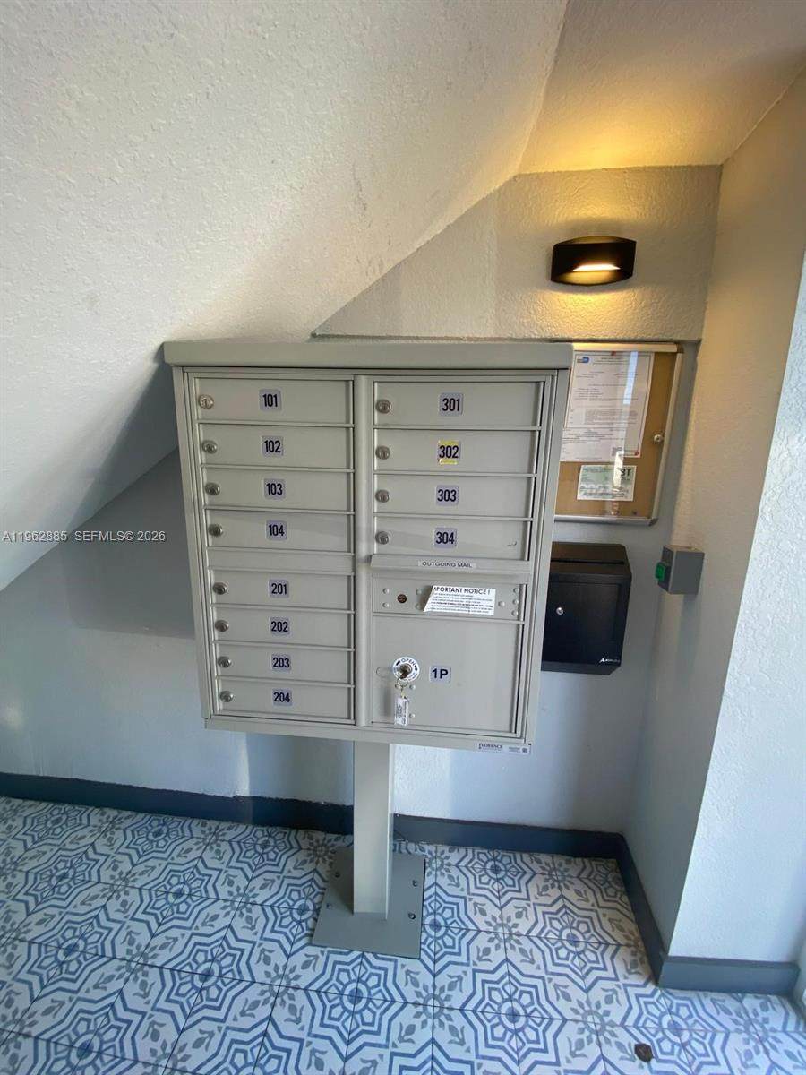 628 16th Ave - Photo 1