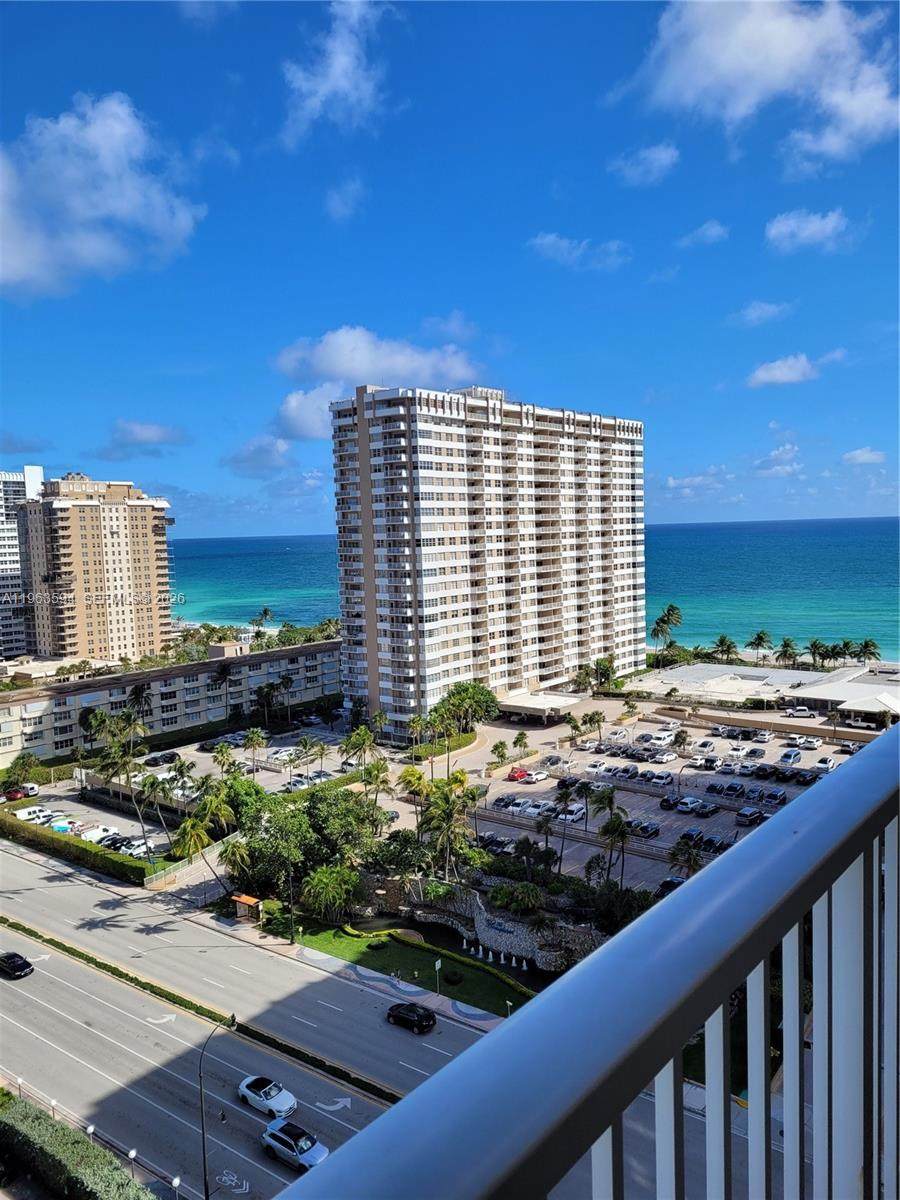 https://bt-photos.global.ssl.fastly.net/miami/orig_boomver_1_A11963594-2.jpg