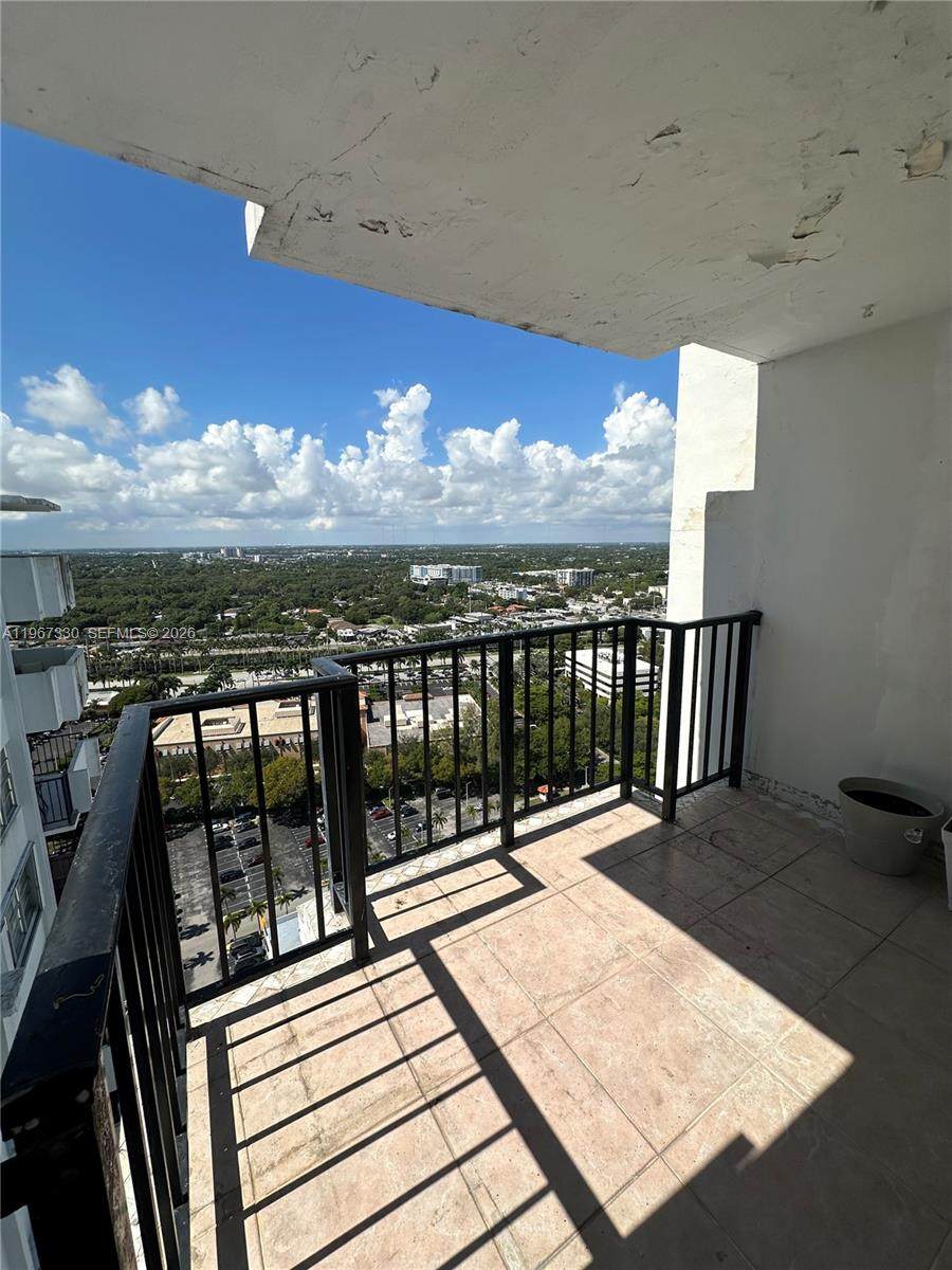 https://bt-photos.global.ssl.fastly.net/miami/orig_boomver_1_A11967330-2.jpg