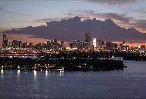 https://bt-photos.global.ssl.fastly.net/miami/orig_boomver_1_A11968774-2.jpg