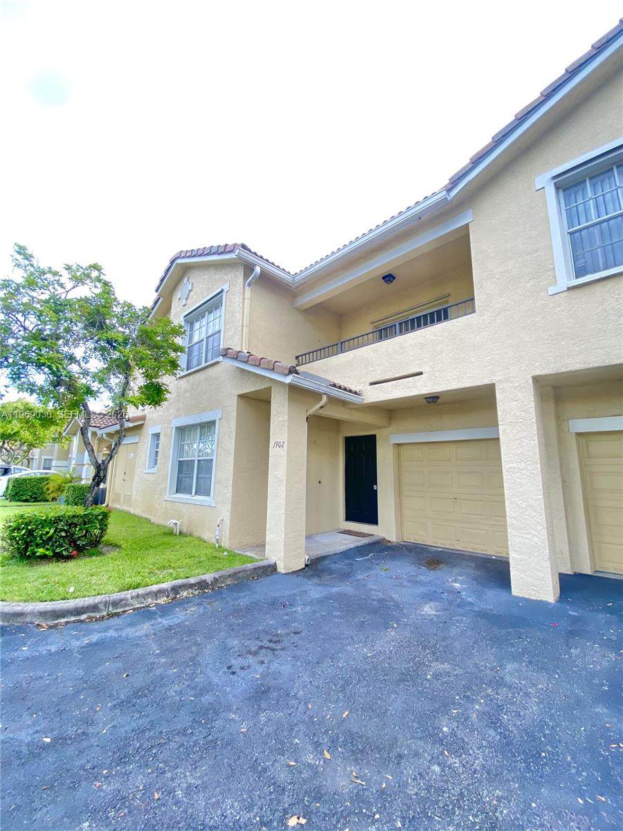 https://bt-photos.global.ssl.fastly.net/miami/orig_boomver_1_A11969030-2.jpg