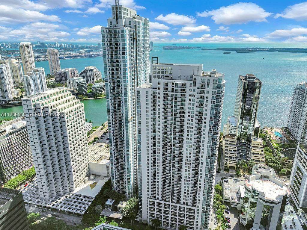 950 Brickell Bay Dr - Photo 1