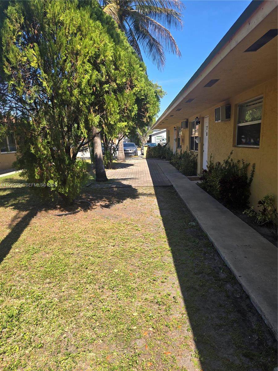 https://bt-photos.global.ssl.fastly.net/miami/orig_boomver_1_A11969394-2.jpg