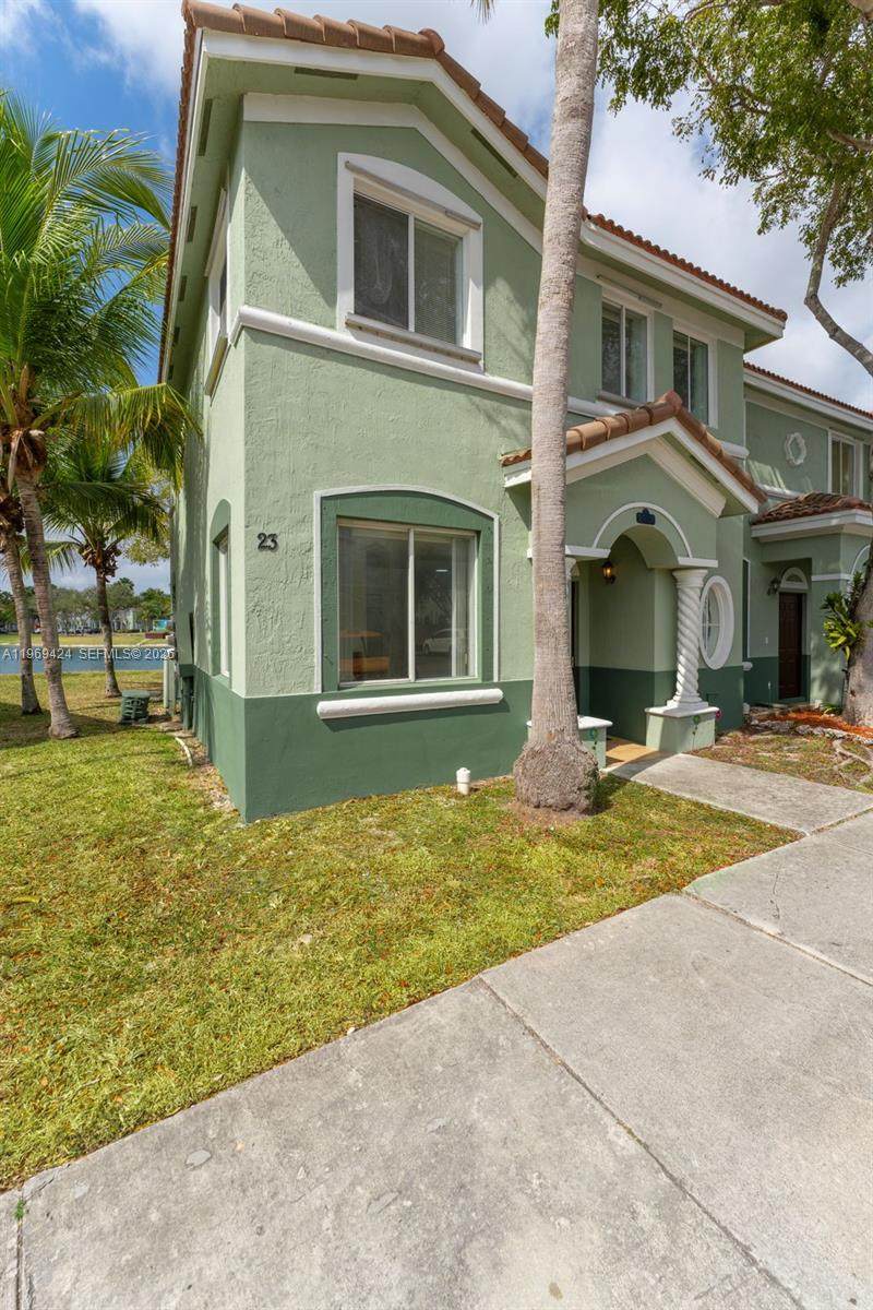 https://bt-photos.global.ssl.fastly.net/miami/orig_boomver_1_A11969424-2.jpg