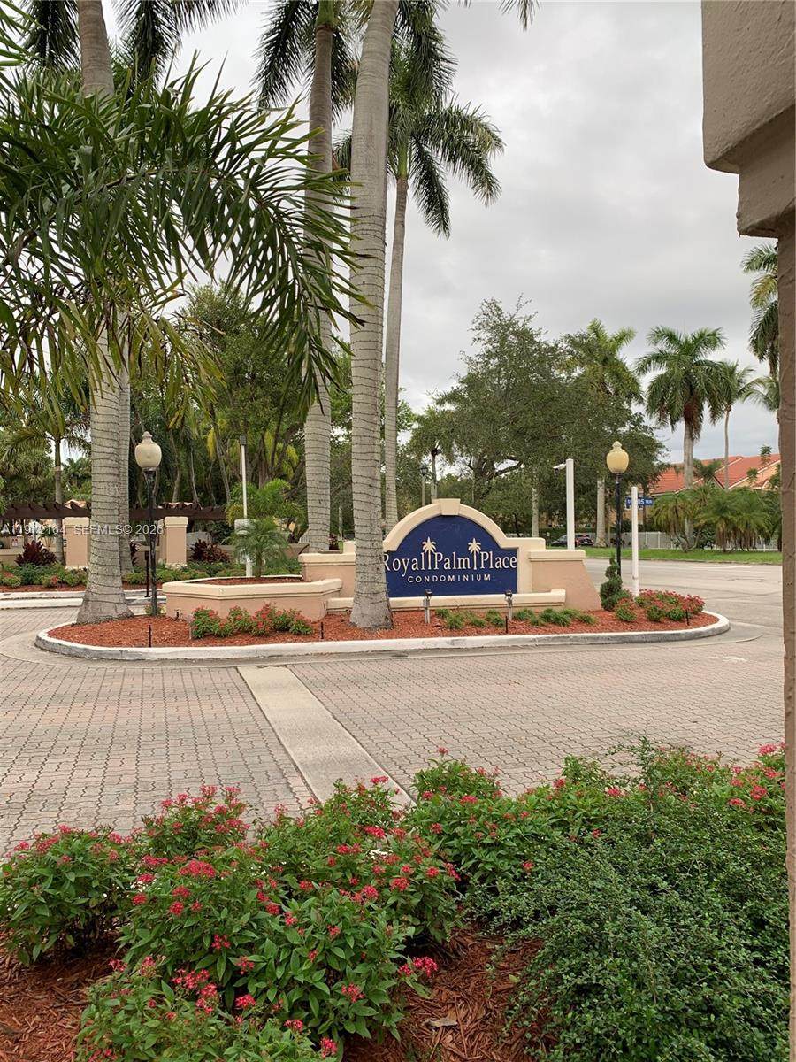 https://bt-photos.global.ssl.fastly.net/miami/orig_boomver_1_A11972164-2.jpg