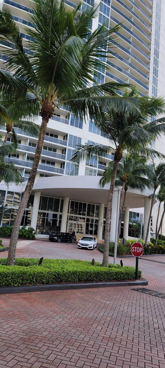 https://bt-photos.global.ssl.fastly.net/miami/orig_boomver_1_A11972356-2.jpg