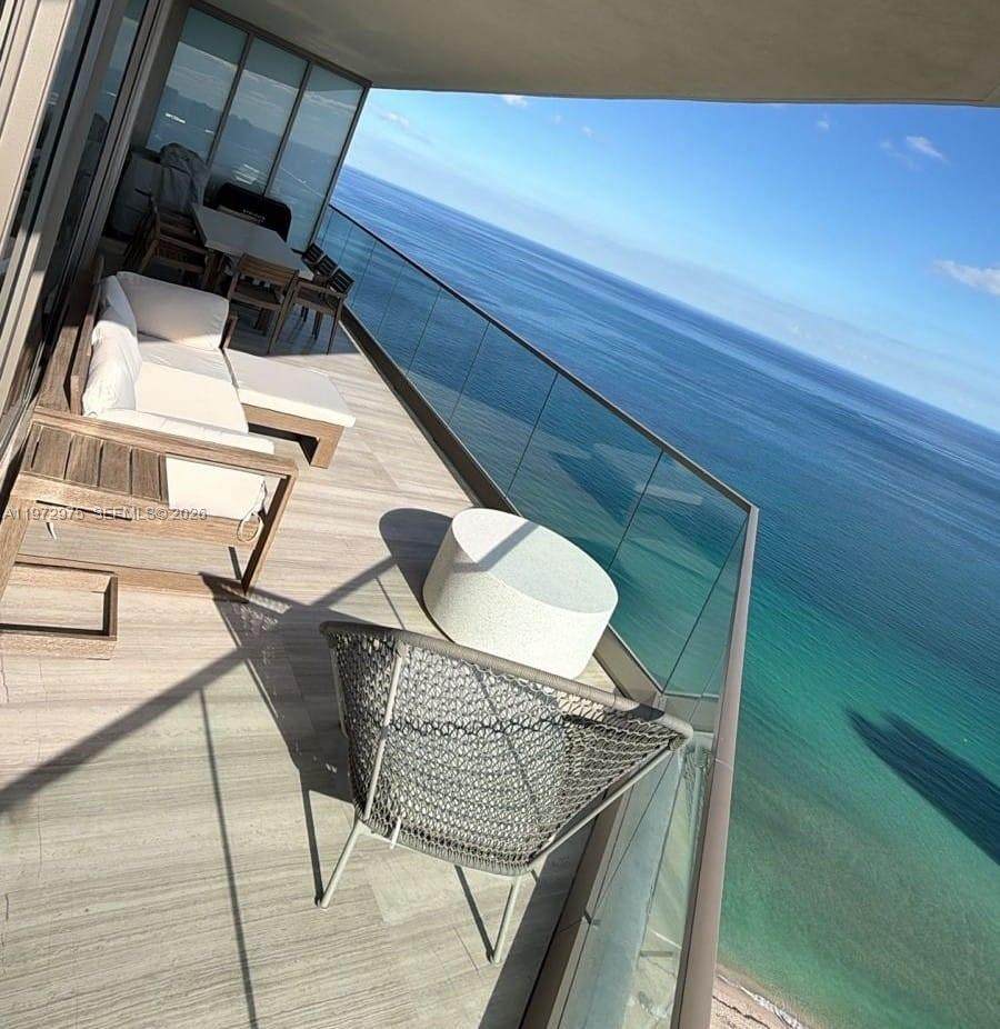 https://bt-photos.global.ssl.fastly.net/miami/orig_boomver_1_A11972975-2.jpg
