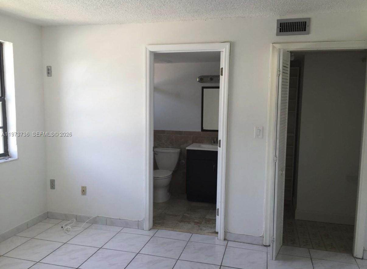 https://bt-photos.global.ssl.fastly.net/miami/orig_boomver_1_A11973736-2.jpg