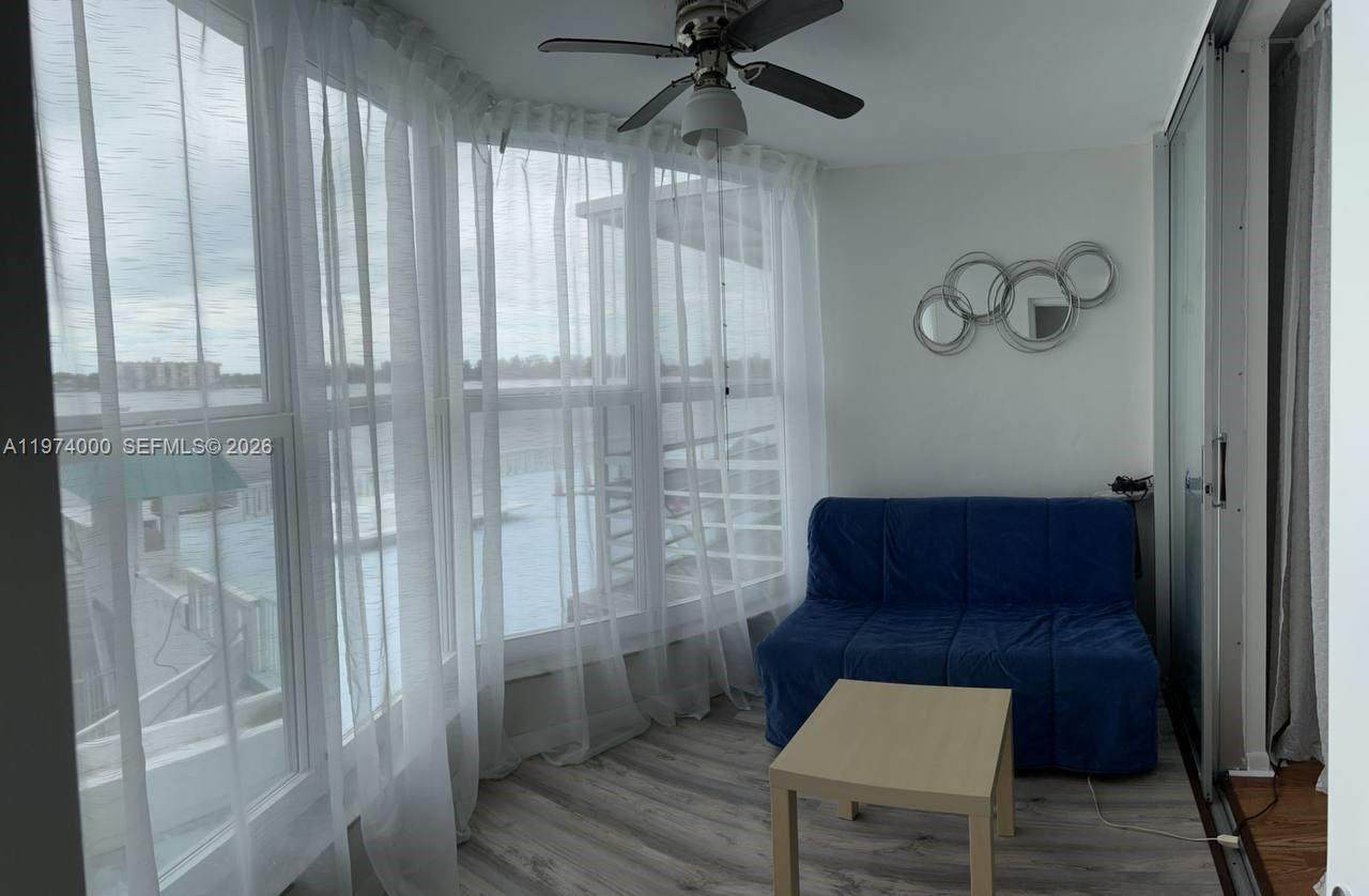 https://bt-photos.global.ssl.fastly.net/miami/orig_boomver_1_A11974000-2.jpg