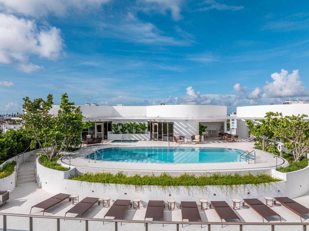 https://bt-photos.global.ssl.fastly.net/miami/orig_boomver_1_A11974900-2.jpg