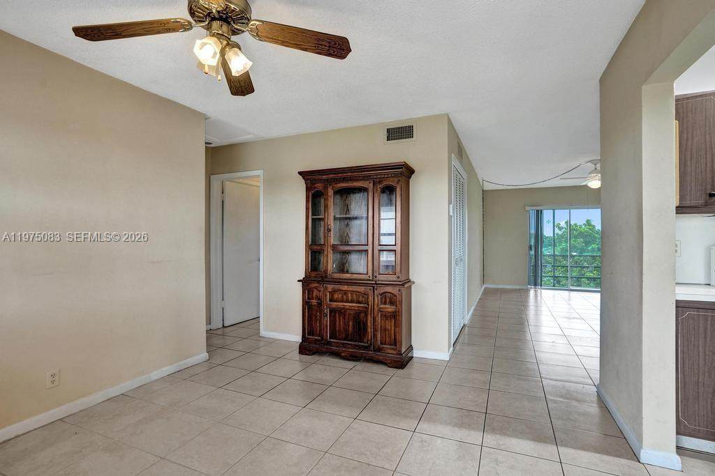 https://bt-photos.global.ssl.fastly.net/miami/orig_boomver_1_A11975083-2.jpg