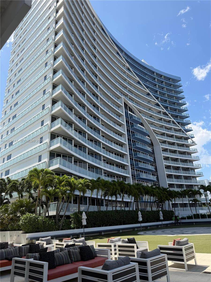 3101 Bayshore Dr - Photo 1