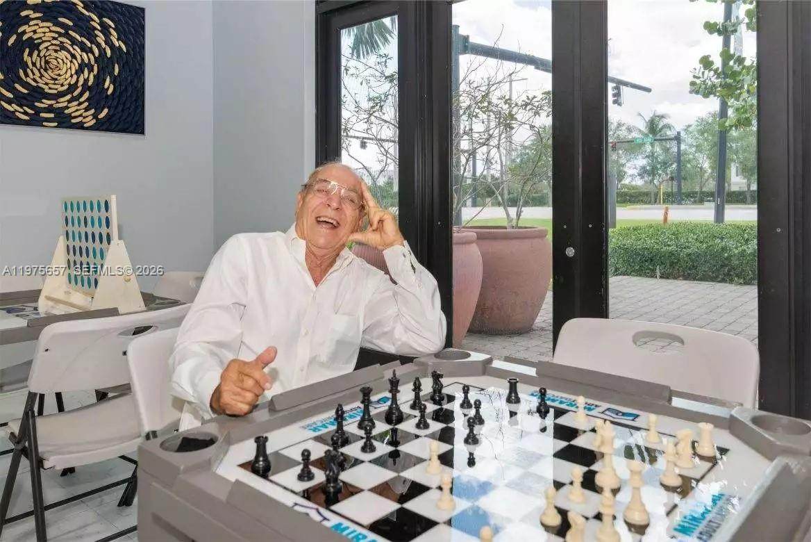 https://bt-photos.global.ssl.fastly.net/miami/orig_boomver_1_A11975657-2.jpg