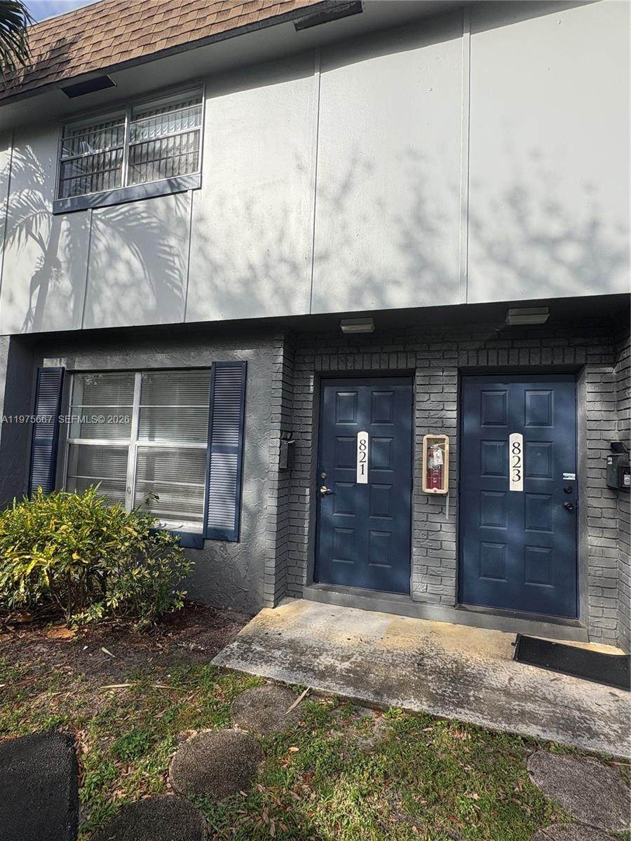 821 46th Ave - Photo 1