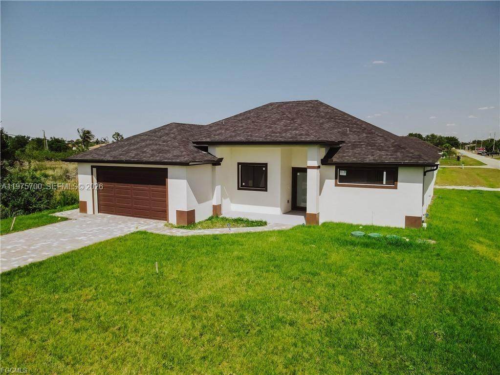 4705 Diane Ave - Photo 1