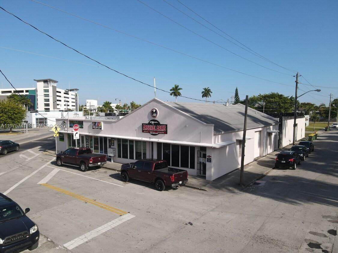 https://bt-photos.global.ssl.fastly.net/miami/orig_boomver_1_A11975741-2.jpg