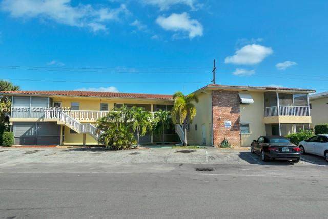 2101 68th St - Photo 1