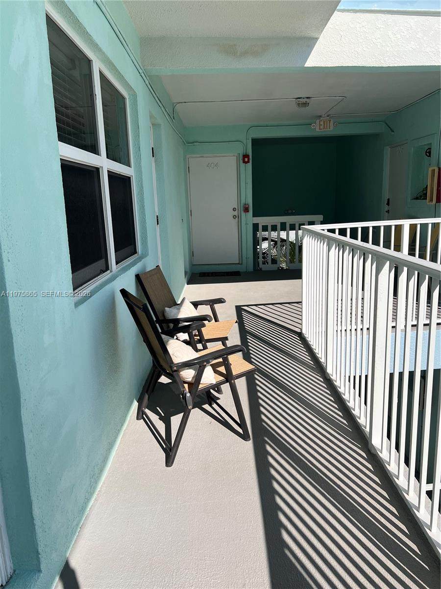 https://bt-photos.global.ssl.fastly.net/miami/orig_boomver_1_A11975865-2.jpg