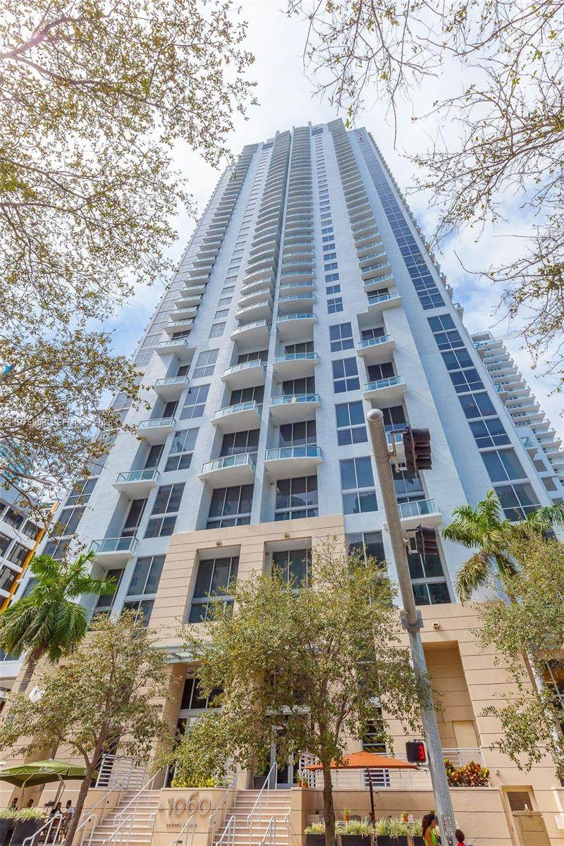 1050 Brickell Av - Photo 1