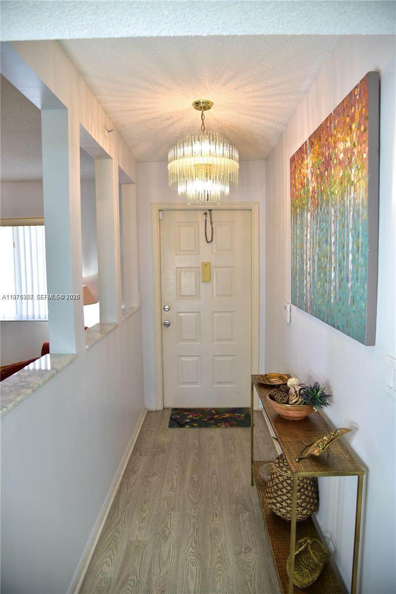 https://bt-photos.global.ssl.fastly.net/miami/1280_boomver_1_A11976358-2.jpg