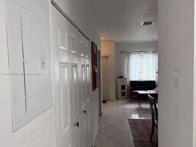 https://bt-photos.global.ssl.fastly.net/miami/orig_boomver_1_A11976406-2.jpg