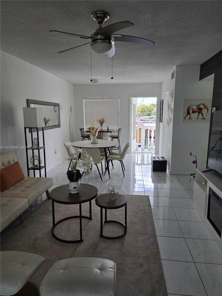 https://bt-photos.global.ssl.fastly.net/miami/1280_boomver_1_A11976986-2.jpg